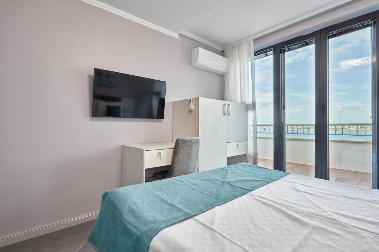 3Bd Beach Paradise With A Stunning View With Parking By Flat Mаnаger Neszebar Kültér fotó